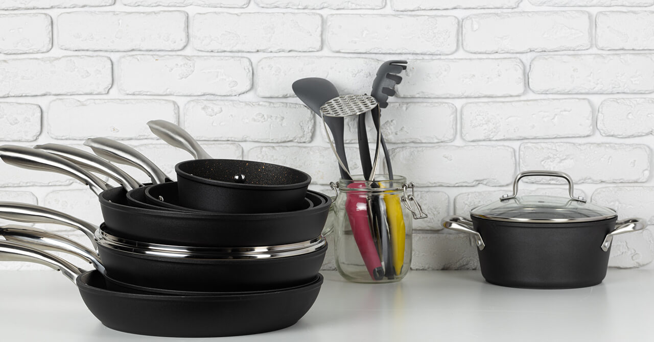 フライパンの収納アイデア